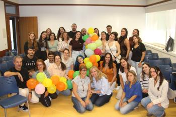 estudantes e professores no seminário do Dia Mundial da Saúde Mental na ESEL 